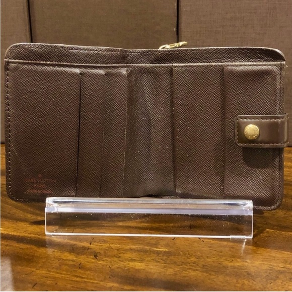 LOUIS VUITTON Damier Ebene Compact Bifold Wallet CA1011 Spain - Picture 8 of 17